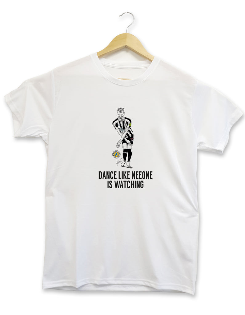 dan burn first newcastle united football club goal. Hand drawn illustration of him dancing in the changing rooms live on tv with the text dance like nee one is watching. perfect Toon Nufc kit for a supporter. Made & designed by geordie gifts